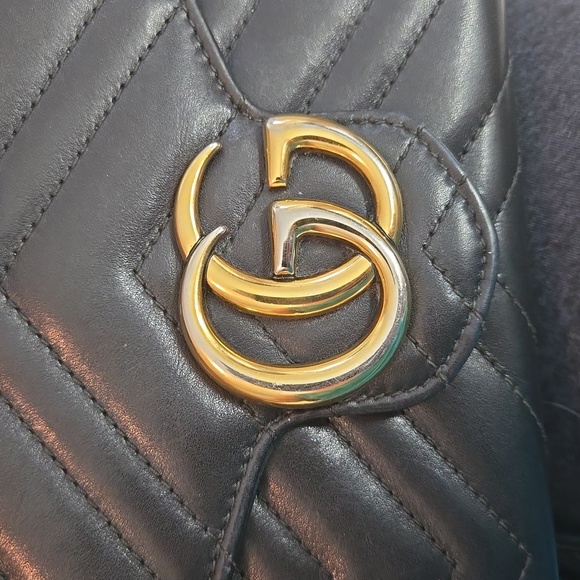 *Authentic* GG Gucci Marmont wallet on chain - Picture 8 of 14